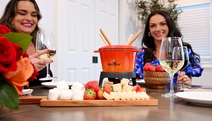 The Melting Pot Cast Iron Ombre Fondue Set – 1.6L Fondue Pot with Burner, Forks & Wood Base for Meat, Cheese & Chocolate Dipping