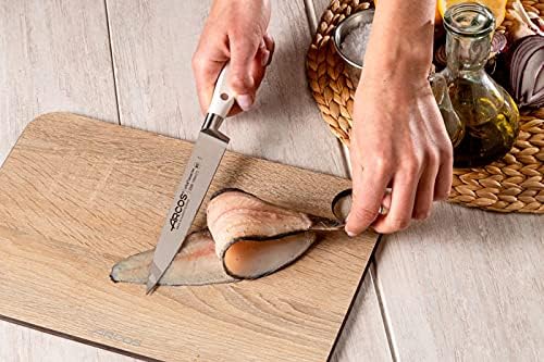 Arcos Sole Knife/Fish Knife 7 Inch Nitrum Stainless Steel and 170 mm blade. Ergonomic Polyoxymethylene POM Handle. Series Riviera Blanc. Thin blade with a characteristic smooth edge. Color White.