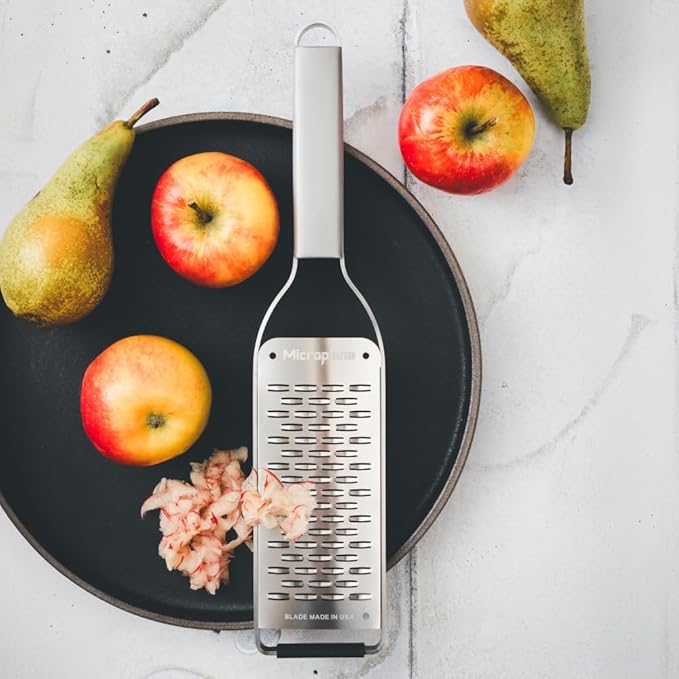 Microplane Professional Series - 2-Way Cutter, Elegant Design Made of Stainless Steel, Perfect for Zucchini, Apples, Pears, Radishes, Hard Cheese or Chocolate and More, Stainless Steel Blade - Made in