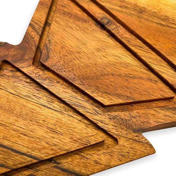 Treen Art Wooden Christmas Cutting Board for Kitchen Decor, 11"L x 9.75"W Star Tree Shaped Acacia Wood Chopping Board with Handle & Grooves, Serving Charcuterie Platter