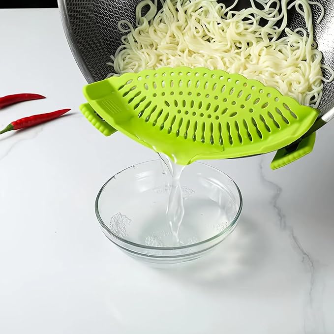 2 PACK Silicone Clip-on Strainer - Fits Pots, Pans & Pasta, Hands-Free Food Strainer for Ground Beef, Spaghetti, Pasta, Compatible with All Bowls and Pots (Black,Green)