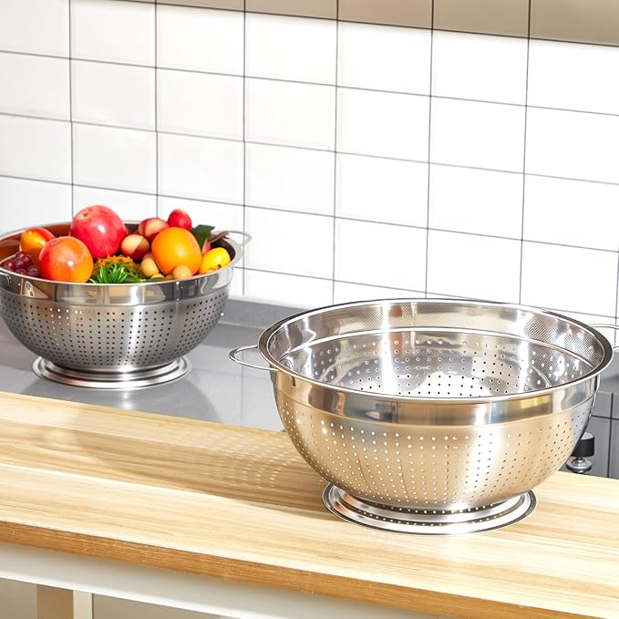 Maxdot 2 Pack 8 Quart Heavy Duty Stainless Steel Colander with Footed Base and Handles Pasta Spaghetti Berry Fruit Vegetable Kitchen Food Strainer Basket