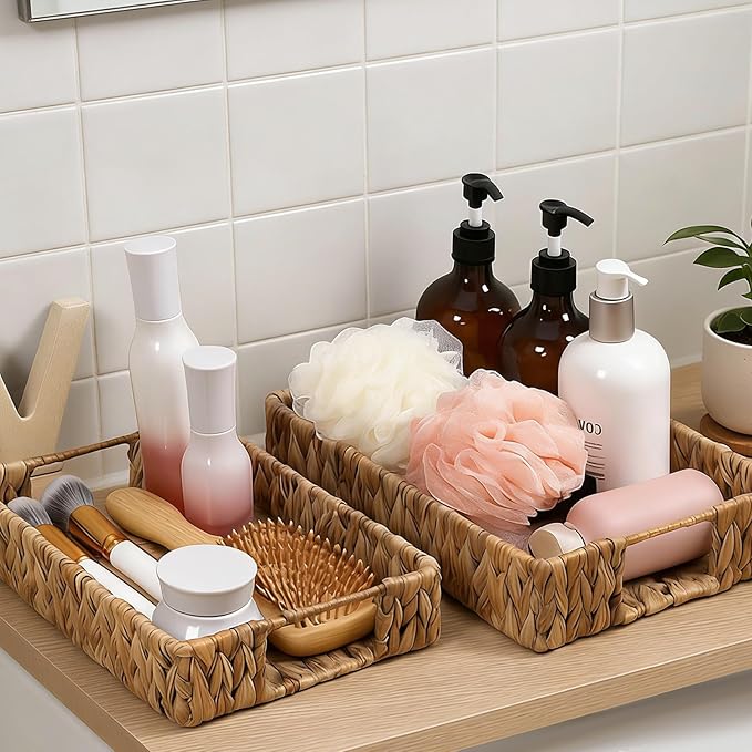 2 PCS Wicker Tray, Hyacinth Storage Baskets with Handle Shallow Basket Handmade Woven Tray Small Wicker Baskets Rectangular for Bathroom, Living Room and Kitchen Decoration or Storage