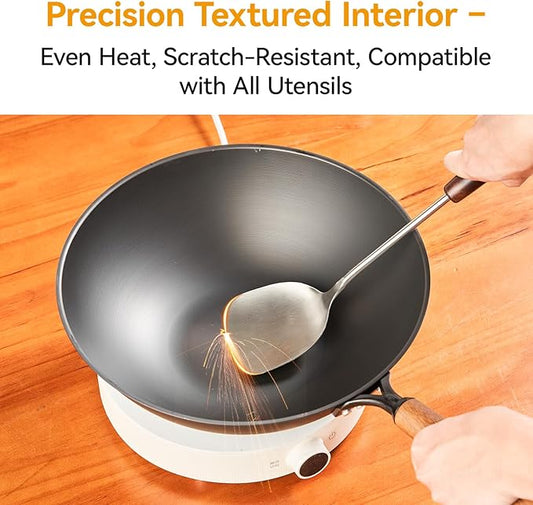 WANGYUANJI 12.6" Carbon Steel Wok with Lid & Spatula - Gift Ready Packaging, Precision Spun Iron Stir Fry Pan for 3-4 People - Flat Bottom, Nitrided Rust-Resistant Surface (Requires Seasoning)