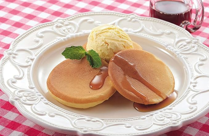 Shimomura Planning 37547 Fried Egg Pancake Frying Pan, Made in Japan, For Direct Fire, 3.1 inches (8 cm), Dividers, 4 Holes, Round Shape, Easy Baking, Large Grill, Imagawa-yaki, Breakfast, Pastry
