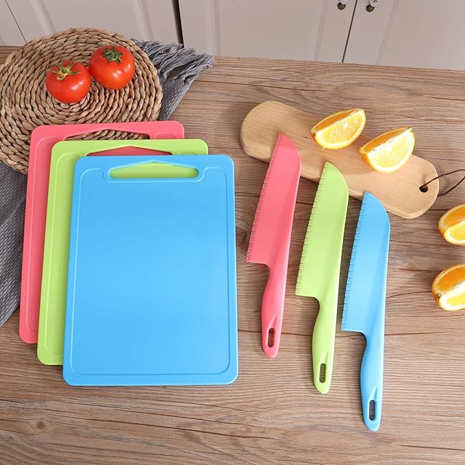 jawbush 11" Professional Lettuce Knife for Cutting Salad, Fruit, Cake, Bread or Brownies, Plastic Serrated Kitchen Knife Set, Nylon Knife for Nonstick Pans, Pizza Cutter, 2 Pack, Orange