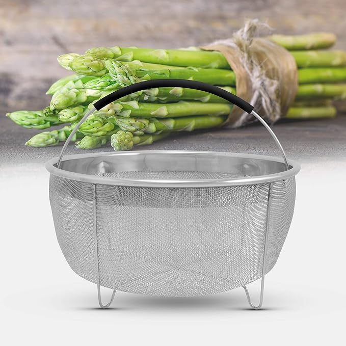8 1/4" 3.75 Qt Stainless Steel Strainer Basket Black