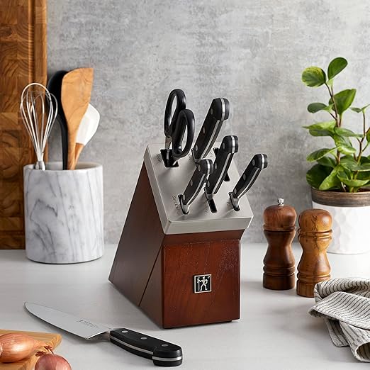 HENCKELS Classic Razor-Sharp 7-Piece Self-Sharpening Knife Set, Chef Knife, Bread Knife German Engineered Informed by 100+ Years of Mastery