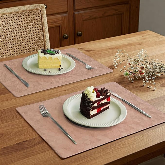 Jovono Faux Leather Placemats Set of 4, 17.8"x11.8", Waterproof & Oil-Proof Table Mats, Easy-Clean Washable Kitchen Place Mats for Dining Table, Fabric Texture, Pink Mat