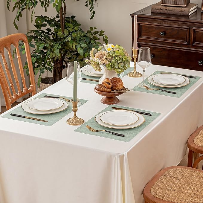 Romanstile Vinyl Placemats Set of 4-12 X 17 Inch - Heat Resistant Non-Slip Embossed Floral Place Mats 100% Waterproof Oilproof Wipeable Faux Leather Table Mats for Kitchen/Dining/Party, GrassGreen