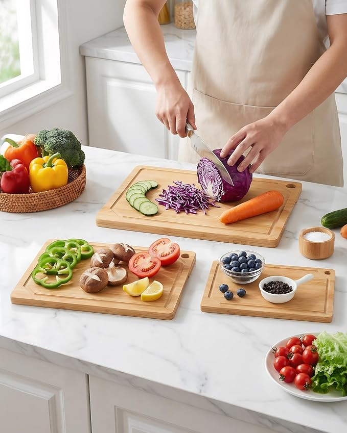 Kitsure Cutting Board Set - 3-Piece Wooden Cutting Boards for Kitchen with Juice Groove, Handles, Hang Holes, Stylish Kitchen Essentials for Chpping & Serving, Natural, 0.4"Th - (L+M+S)