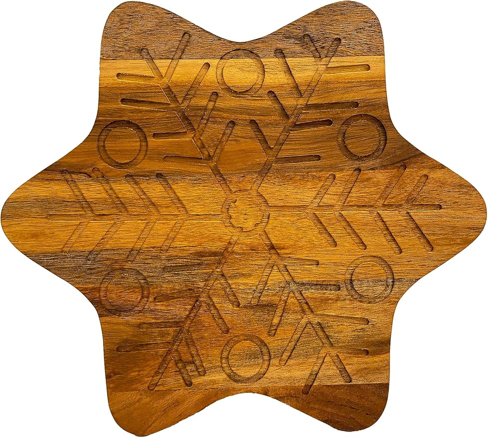 Treen Art Wood Cutting Board for Kitchen Star Shaped Wooden Cutting Board with Grooves, Christmas Decorative cutting board for Cheese and Charcuterie Serving Platter 11"L x 11"W