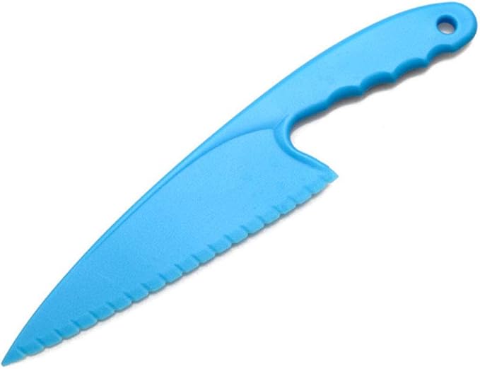 EORTA 4 Pieces Plastic Cake Knives with Serrated Edges Lettuce Knife Salad Vegetable Fruit Cutter with Handle Kitchen Serving Tool for Cake, Bread, Random Color