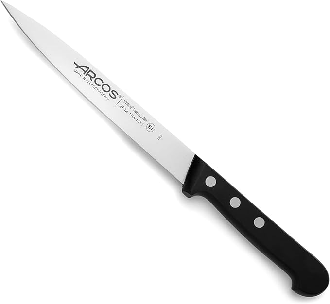 Arcos Sole Knife/Fish Knife Nitrum Stainless Steel and 170 mm blade. Designed for handling and preparing fish. Ergonomic Polypropylene Handle. Series UNIVERSAL. Color Black