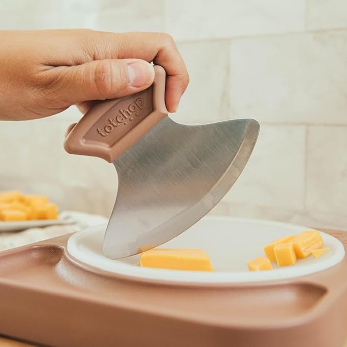 Sharp Rocker Knife for Adults – Chef-Grade Kitchen Knife for Parents and Kids 12+ with Non-Slip Cutting Board, Dishwasher Safe, One-Handed Meal Prep, Microplastic-Free Insert (Mocha Mousse)