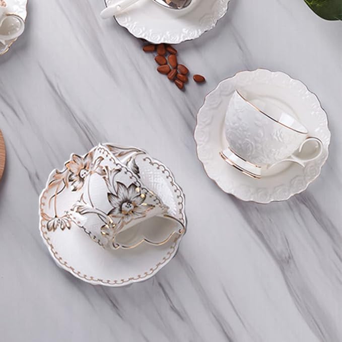 Teacup and Saucer and Spoon Sets，Vintage Bone China Tea Cups，Rose Teacup，Rose Flower Set 6.8 Oz，Euro Style Bone China Tea Cups and Saucers Set for Tea Party Christmas Gifts (Golden)