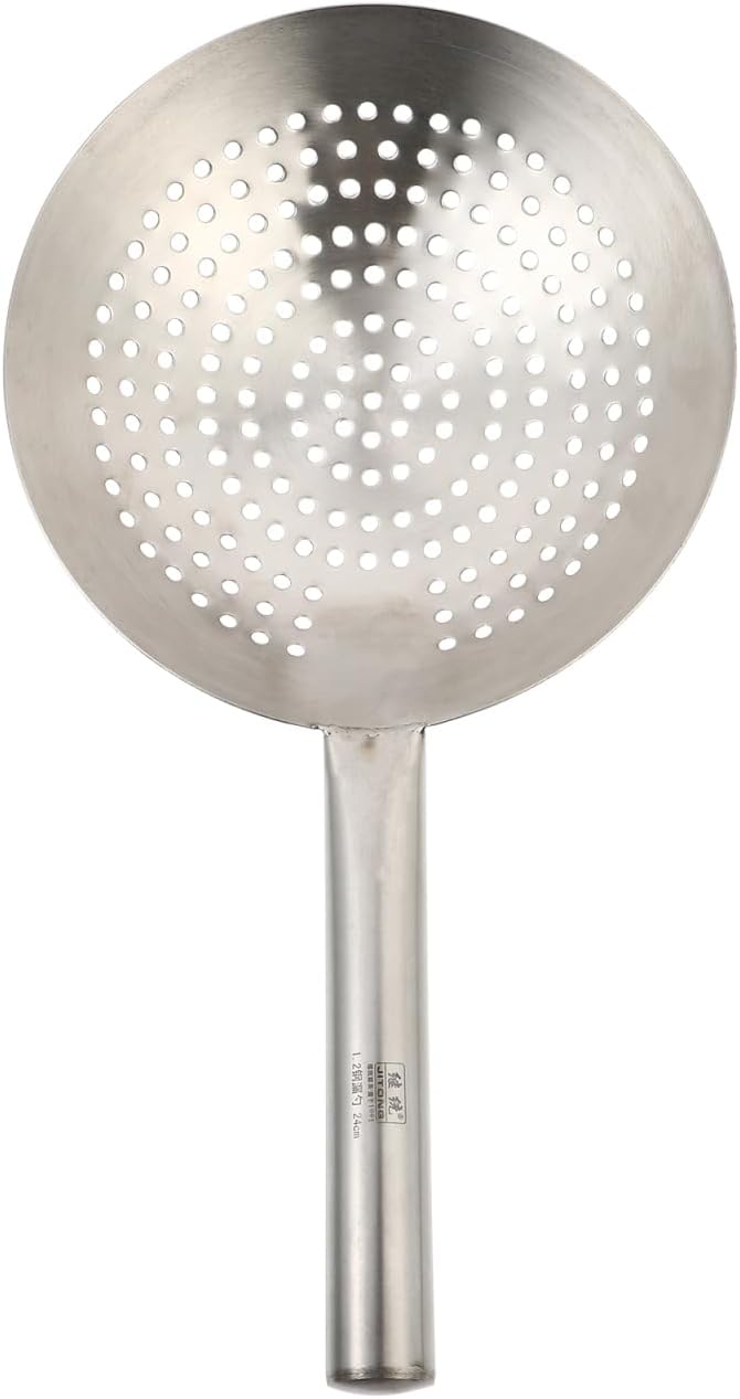 YARDWE Stainless Steel Skimmer Spoon Slotted Strainer Ladle Fine Mesh Wire Oil Filter Mandarin Colander Scoop for Kitchen Cooking (24CM)
