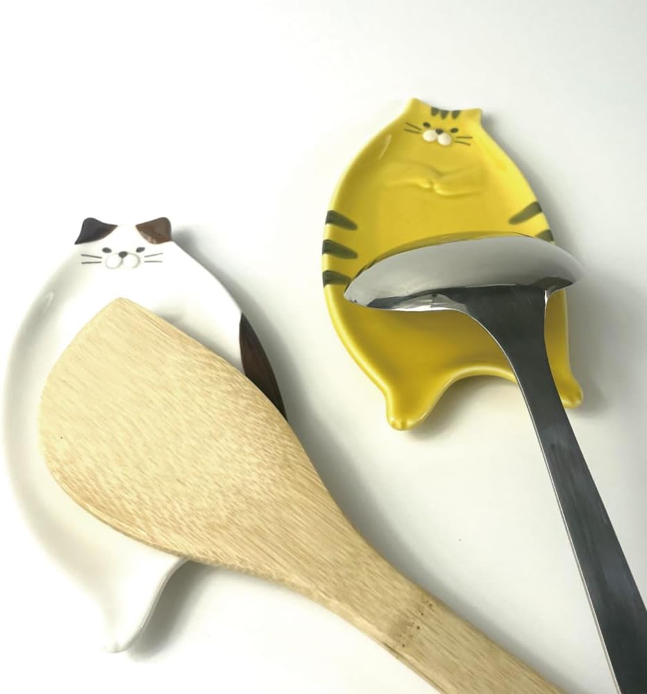 Spoon Rest for Stove Top [ Designed in Japan ] Cute Ceramic Spoon Rest/Holder for Kitchen Counter (calico cat)