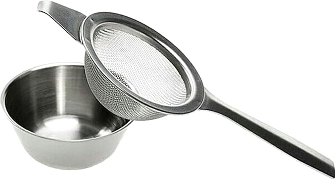 Fine Mesh Strainer with Long Handle, Stainless Steel Mini Tea Strainer with dripping bowl, for Straining Teas and Cocktails or Sifting Flour, Sugar, Spices, and Herbs(Silver)