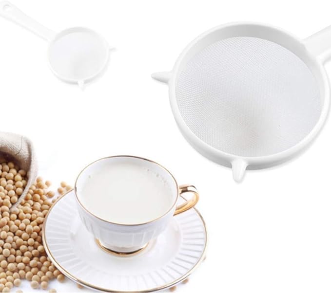 White Mesh Kitchen Sifter - Plastic Mesh Strainers Sieve,Colanders and Sieve with Handle for Tea Pasta Flour Rice Fruits Vegetable Small (16cm)