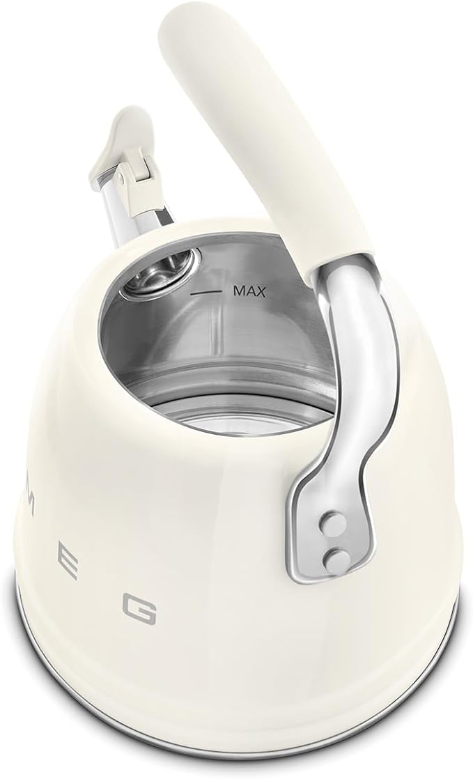 SMEG Stovetop Whistling Kettle – 50s Retro Style, 2.3 Liter (10 Cup / 2.4 Quart) Stainless Steel Tea Kettle with Iconic Design & Whistle – Premium Kitchen Statement Piece-Cream