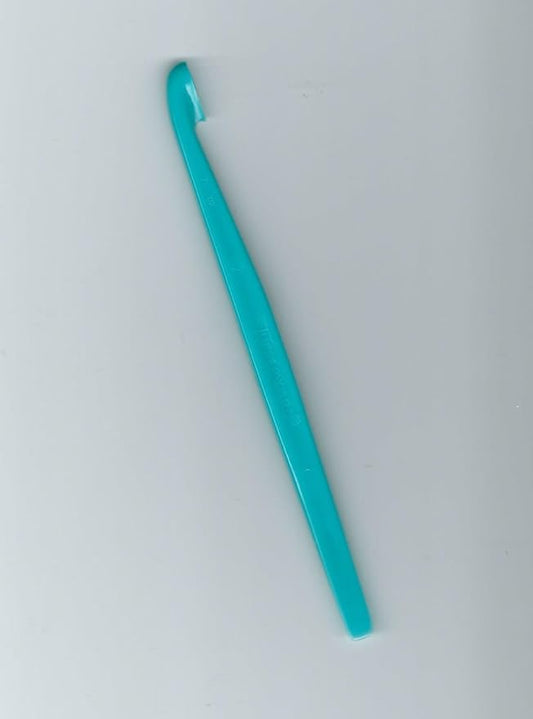 Tupperware Citrus Orange Fruit Peeler NEW Teal Color