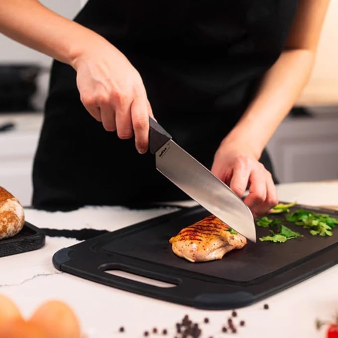 Zyliss Comfort Knife - Japanese Stainless Steel Blade - Non-Slip Contoured Handle for All Hand Sizes - Kitchen Tools with Safety Kitchen Blade Guards - Dishwasher Safe - 5.9" Santoku Knife