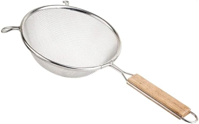 Soro Essentials- 6" Stainless Steel Single Coarse Mesh Strainer with Wooden Handle Pan Hook- Single Tinned Coarse Kitchen Food Strainer for Sift Drain Straining Liquids Stocks Sauces Soups Pasta