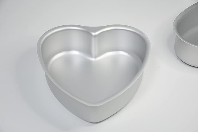 kefyixc set of 3 Heart-shaped cake pan,6 inch heart-shaped cake tin, aluminum, for weddings, parties, family and other occasions cake (6 x 2 Inch,Set of 3)