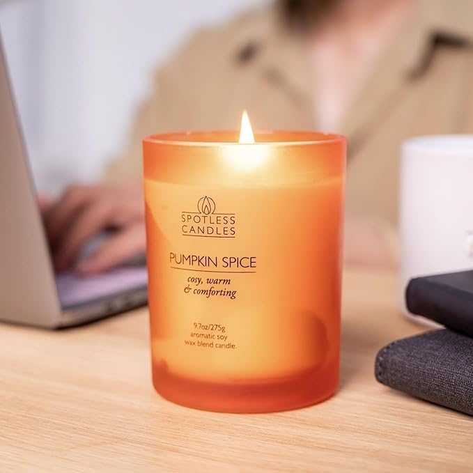 Pumpkin Spice Candle - 275g/9.7 oz Pumpkin Candle in Orange Frosted Glass Jar with Wooden Lid and Wooden Crackling Wick in Luxurious Gift Box - Cosy, Warm and Comforting