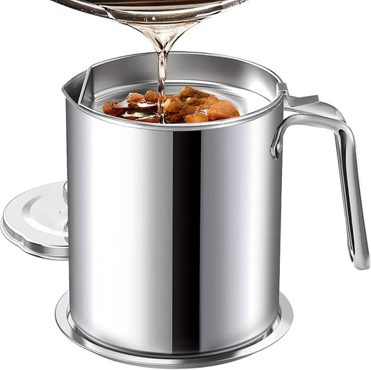 Chihee Grease Container Stainless Steel Bacon Grease Saver with Fine Mesh Strainer 2L / 67.6 fl oz Oil Container Grease Can with Dust-proof Lid Non-slip Tray for Kitchen Storing Frying Cooking Grease