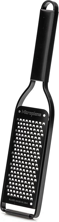 Microplane Grosgrain Grater with Stainless Steel Blade Made in USA for Cheese, Carrot, Ginger, Coconut & Horseradish from the Black Sheep Collection