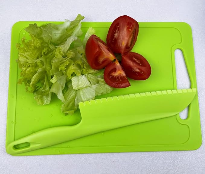 jawbush Professional Lettuce Knife, 11" Serrated Salad Cutter for Veggies, Fruit, Bread, Cake, Salad, Plastic Kitchen Nylon Knife for Cooking and Cutting to Prevent Turning Brown, Green