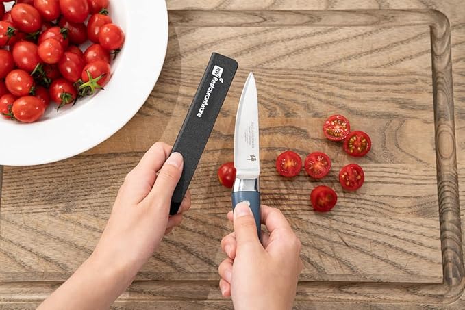 Sensei 6 x 1 Inch Knife Sleeve, 1 Knife Protector - Fits Steak Knife, Felt Lining, Black Plastic Knife Blade Guard, Durable, Cut-Proof - Restaurantware