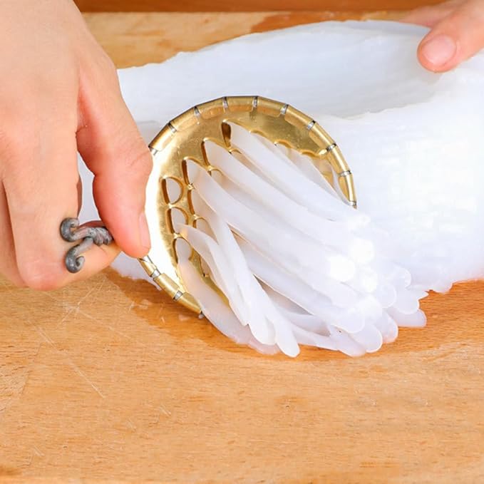 Stainless Steel Jelly Scraper 2.55In Compact Bean Jelly Cutter Kitchen Accessory with Comfortable Grip for Household Use