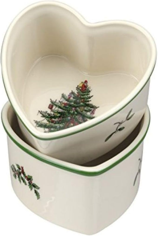 Spode Christmas Tree 3.5" Heart Ramekins (Set of 2) - Oven Safe Porcelain Ramekin Dishes for Soufflé, Crème Brûlée, Custard - Microwave & Dishwasher Safe, Festive Dipping Cups, Holiday Baking Set