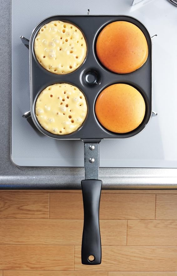 Shimomura Planning 37547 Fried Egg Pancake Frying Pan, Made in Japan, For Direct Fire, 3.1 inches (8 cm), Dividers, 4 Holes, Round Shape, Easy Baking, Large Grill, Imagawa-yaki, Breakfast, Pastry