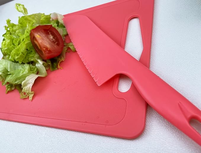 jawbush Professional 11" Salad & Bread Knife, Plastic Lettuce Knife for Veggies, Fruit, Cake, Serrated Chef Knife for Cooking and Cutting with Nonstick Safe Nylon in Pink