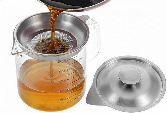 Grease Container with Fine Mesh Strainer 33.80Oz Bacon Grease can for Kitchen Oil Filtering and Storage with Handle for Cooking and Food Preparation