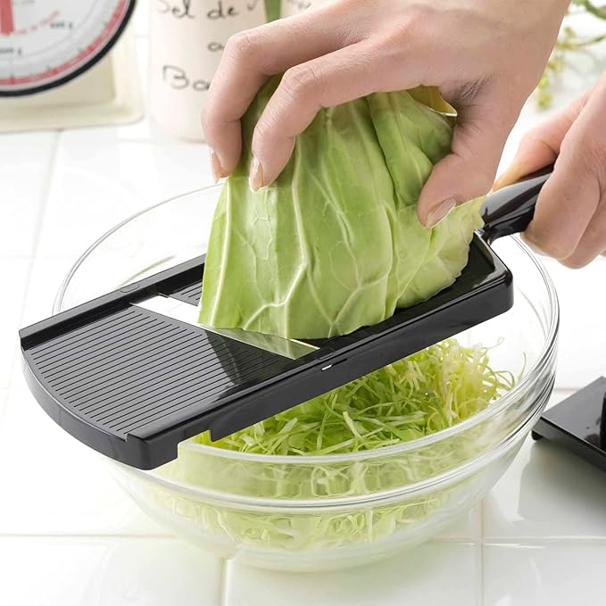 Shimomura Katsu Shop 35098 Tsubame Sanjo Cabbage Slicer Smart (Made in Japan) for Ultra-Thin Julienne in Time, Fluffy Julienne 0.04 inch (1 mm) Wide, For 1/4 Cuts, Safety Holder Included