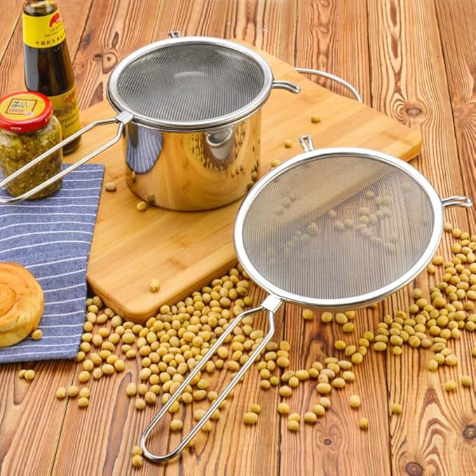 Luxshiny Stainless Steel Mesh Strainer Scoop with Long Handle 14.6 Inch Single Layer Colander Spoon for Oil Separation Food Serving and Hot Liquid Draining in Kitchen Restaurant Bar