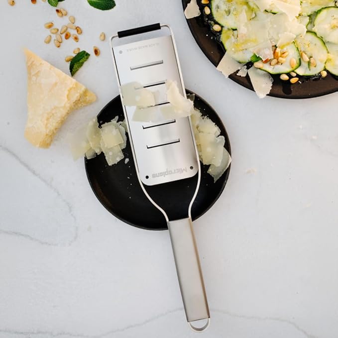 Microplane Professional Series - Large Rasp │Elegant Design Made of Stainless Steel │Perfect for Chocolate, Hard Cheese, Truffles, Coconut, Zucchini, Butter and More│Stainless Steel Blade - Made in