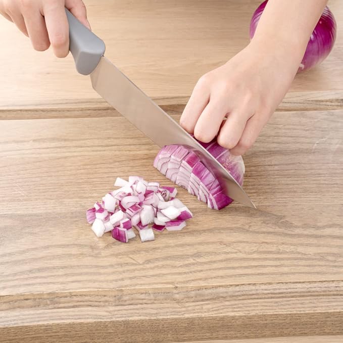 Restaurantware Comfy Grip 8 Inch Chef's Knife 1 Sharp Kitchen Knife - Ergonomic Handle Non-Slip Grip Gray Stainless Steel Cook's Knife Dishwashable Slice Dice Mince or Chop Ingredients
