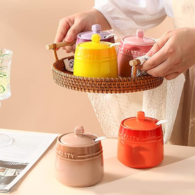 Colourful Ceramic Spice Jar Seasoning Box Condiment Pot Sugar Bowl with Lid Spoon-Orange