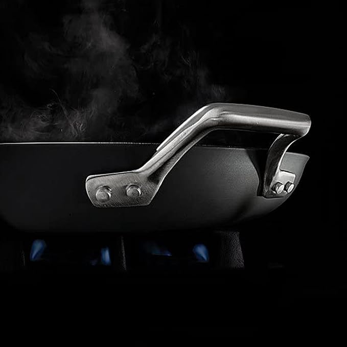 Calphalon 1948256 Signature Hard Anodized Nonstick Covered Everyday Chef Pan, 12", Black
