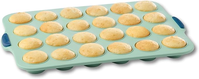 Starfrit Silicone Baking Pan - 24 Mini Muffins with Integrated Metal Frame - Green