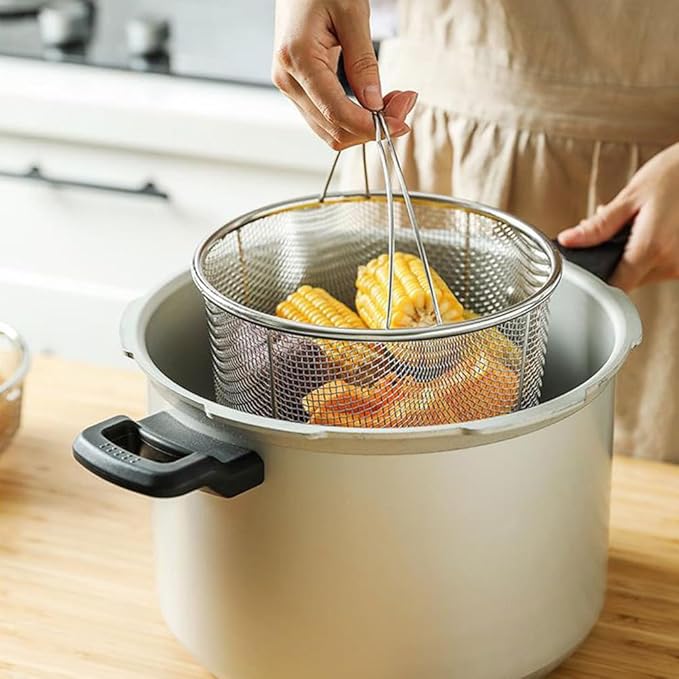 Cabilock Portable Stainless Steel Frying Basket with Handle 10 Inch Kitchen Draining Colander for Deep Frying French Fries Vegetables and Food Straining