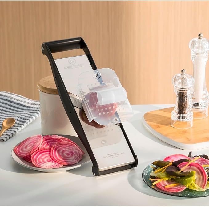 LOUIS TELLIER - Professional Mandoline Slicer - Stainless Steel - Multifunctional Fruit and Vegetable Slicer - Compact Pro - 2 Julienne Blades (0.16 in & 0.4 in) - Adjustable Thickness