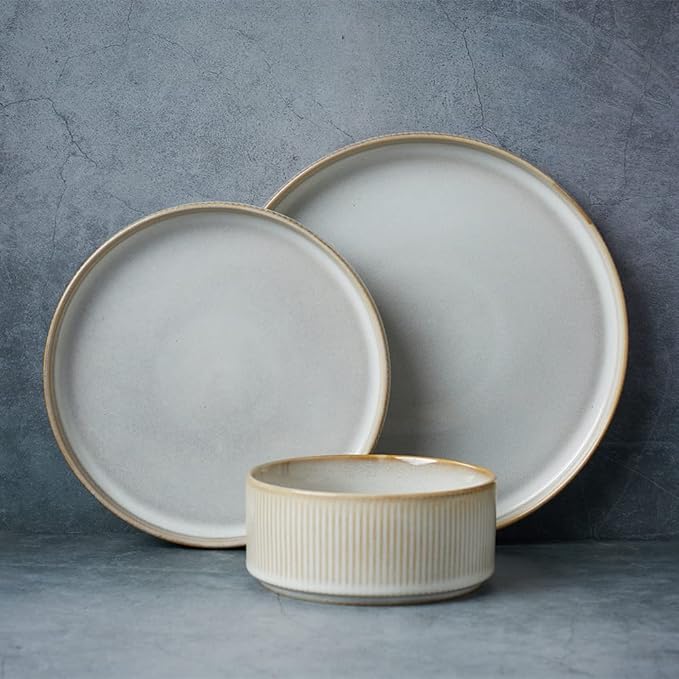 famiware Star Dinnerware Sets, Plates and Bowls Set for 4, 12 Pieces Ribbed Dishes - Chip and Scratch Resistant, Microwave and Dishwasher Safe Tableware, Cappuccino White