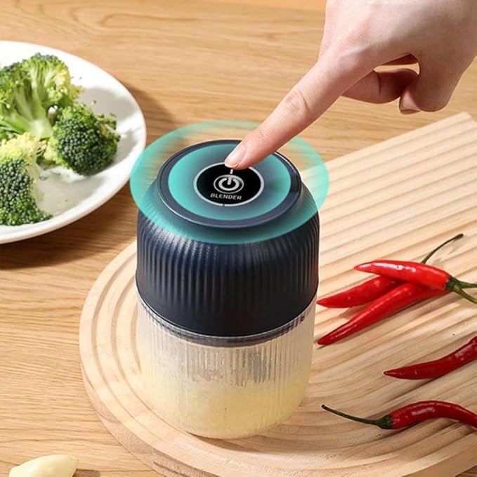 Electric Garlic Chopper, Mini Portable Veggie Chopper, Mini Portable Food Processor with 6 Blades & Egg Whisk, Veggie Grinder, For Onions Ginger Chili Nuts Meat (Blue)